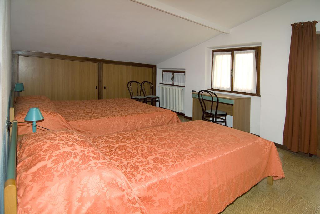Camping Hotel Au Lac De Como Sorico Exterior photo