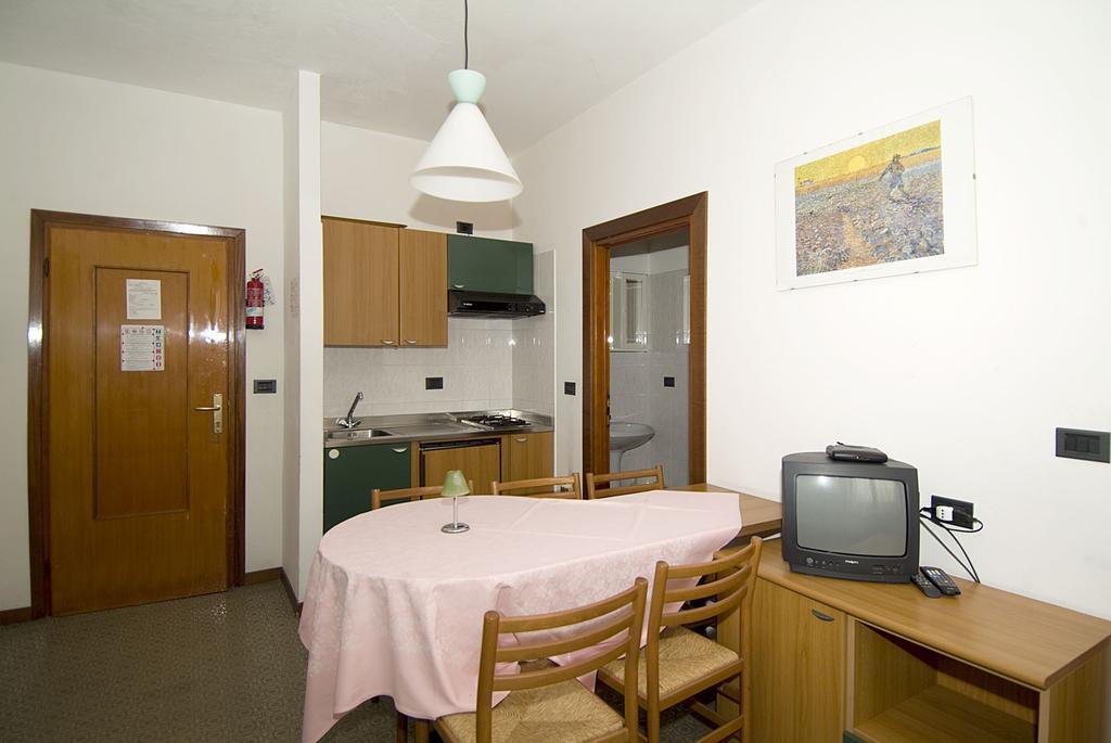 Camping Hotel Au Lac De Como Sorico Exterior photo