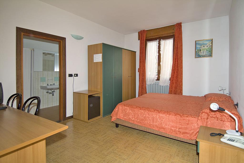 Camping Hotel Au Lac De Como Sorico Exterior photo