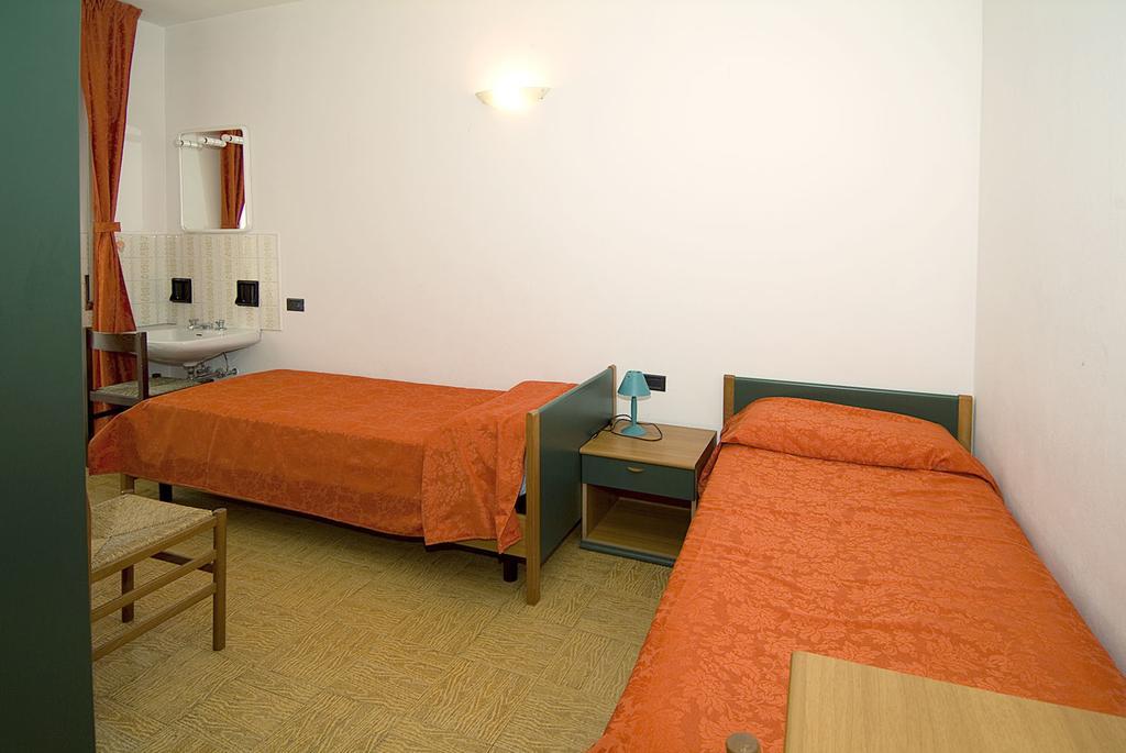 Camping Hotel Au Lac De Como Sorico Room photo