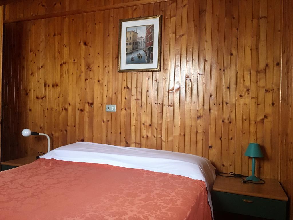 Camping Hotel Au Lac De Como Sorico Exterior photo