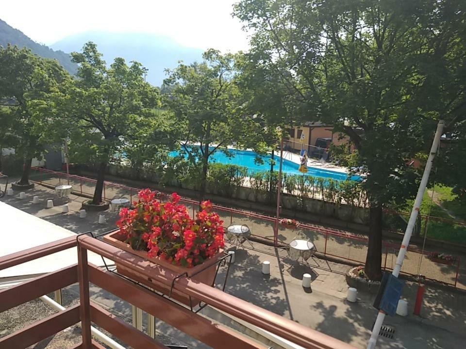 Camping Hotel Au Lac De Como Sorico Exterior photo